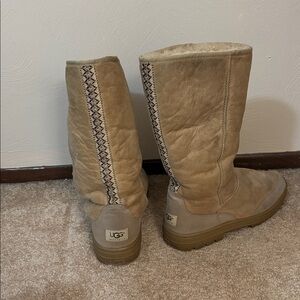 UGG Women's Beige Winter Boots